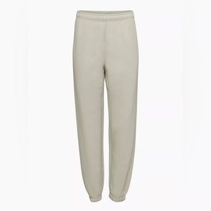 Aritzia Tna Extra Fleece Mega Sweatpant - Dusky Green - L (Tall/Above 5’7”)